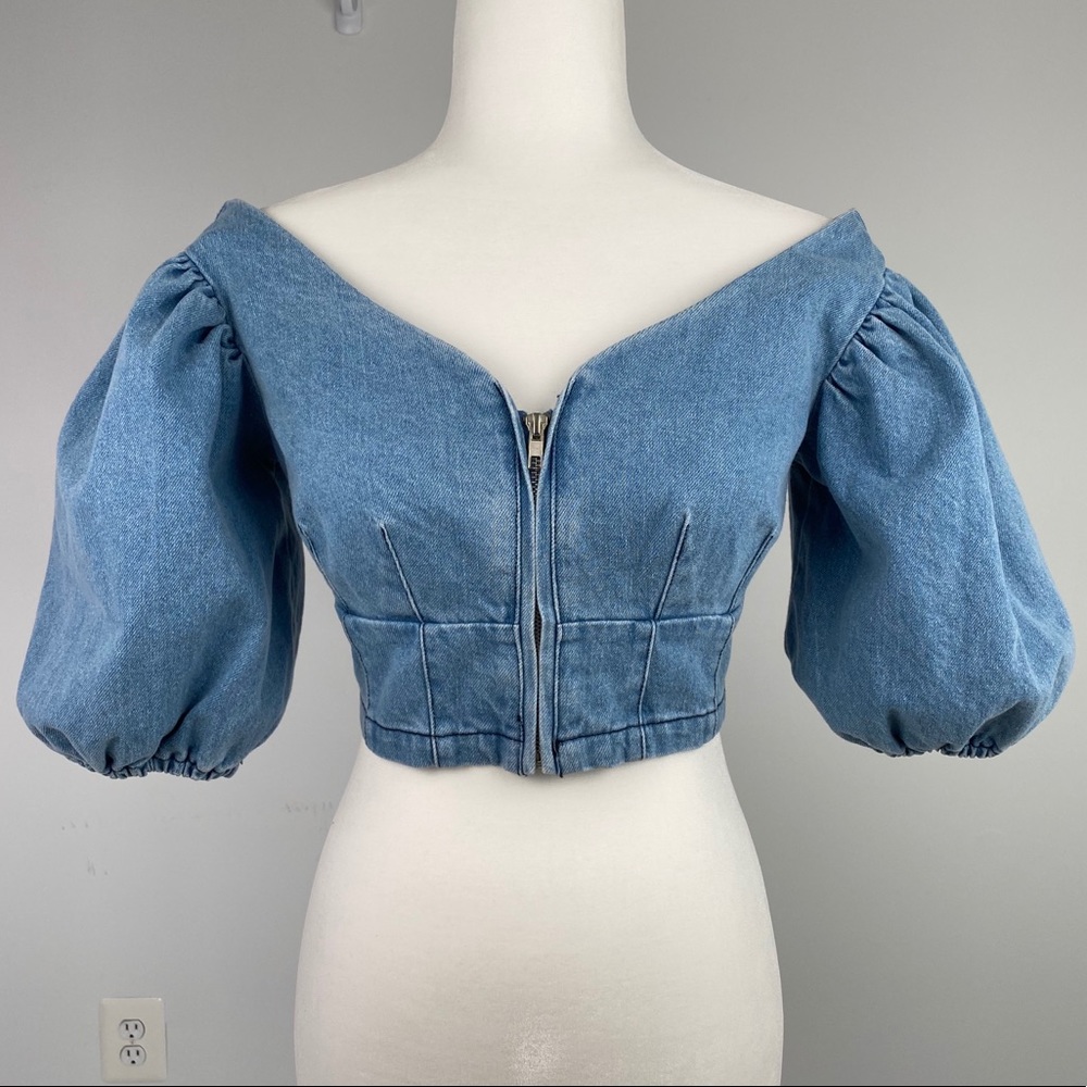 Forever 21 Blue Denim Crop Top Sz Medium